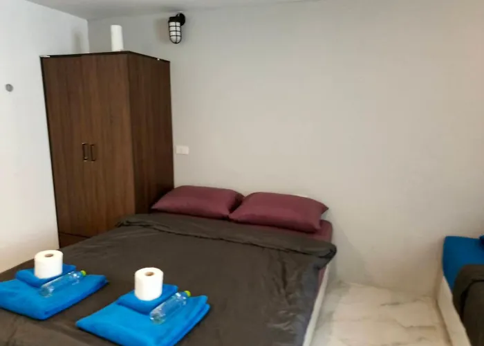 Medileaf Hostel